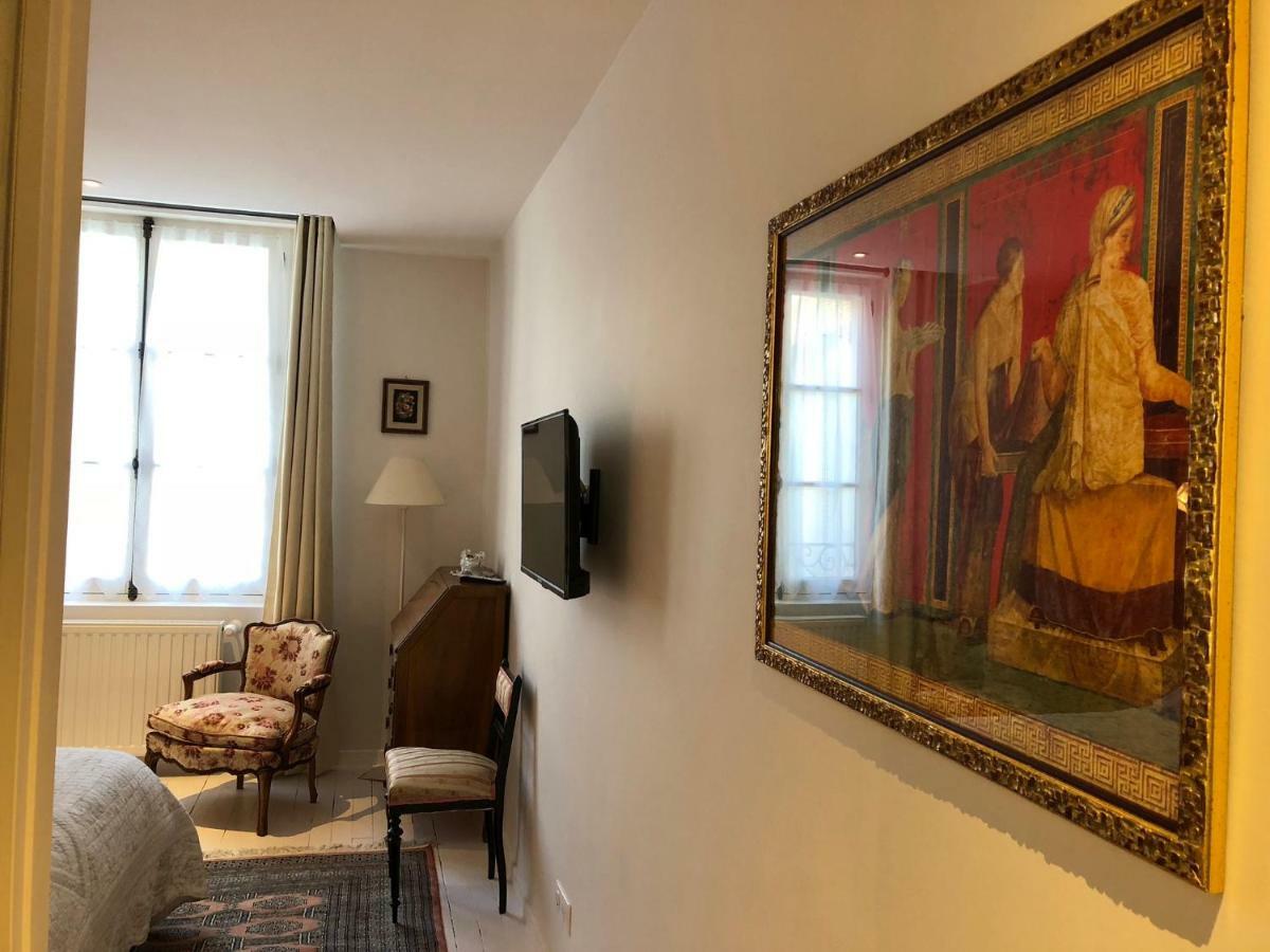 Villa Mary Амбоаз Екстериор снимка